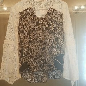 Net size large black and white leave bell sleeved